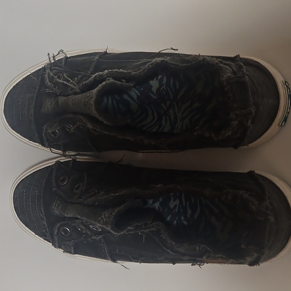 Blowfish Malibu black size 10